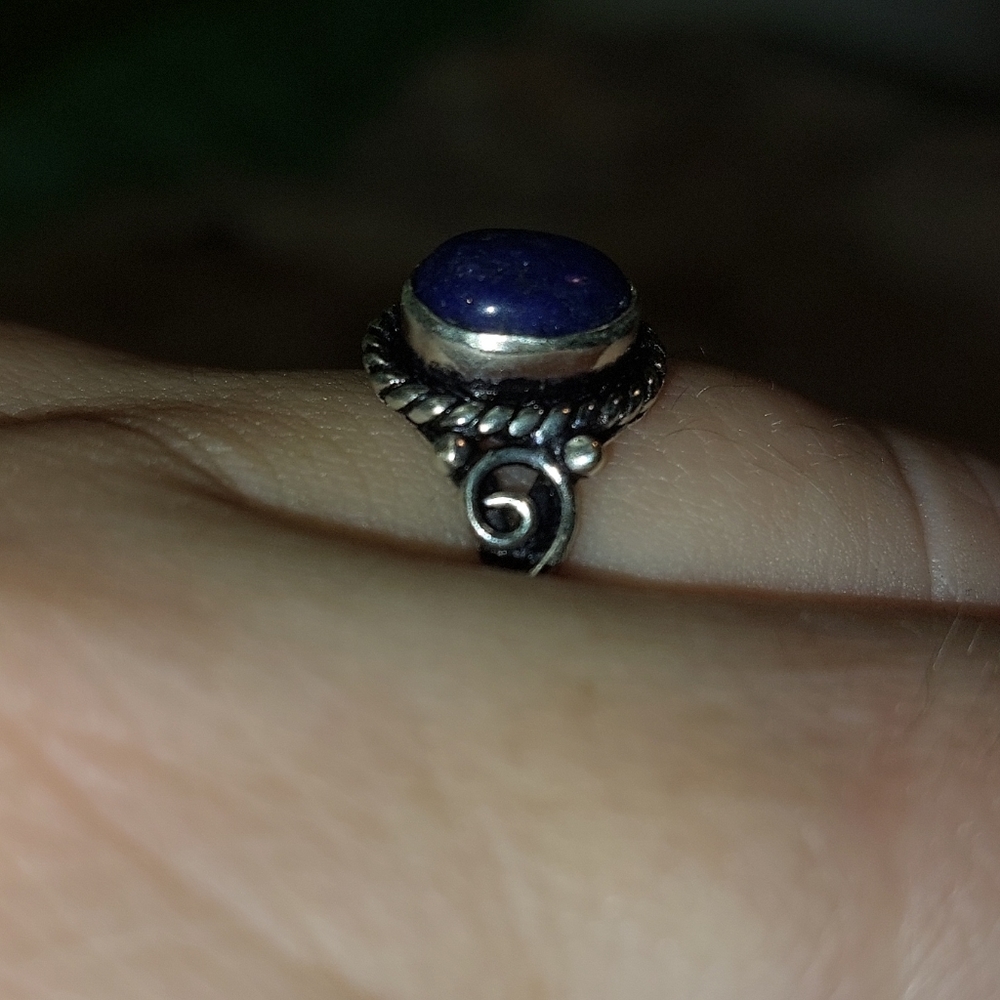 Lapis Lazuli Dainty Ring - Picture 6 of 6